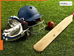 This cricketer never hit a single six in entire ODI career, his name is..., he played for...