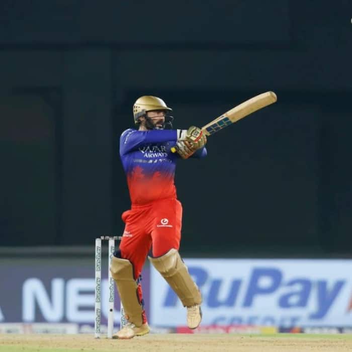 Throwback to that one RCB Vs SRH IPL match where all records got shattered