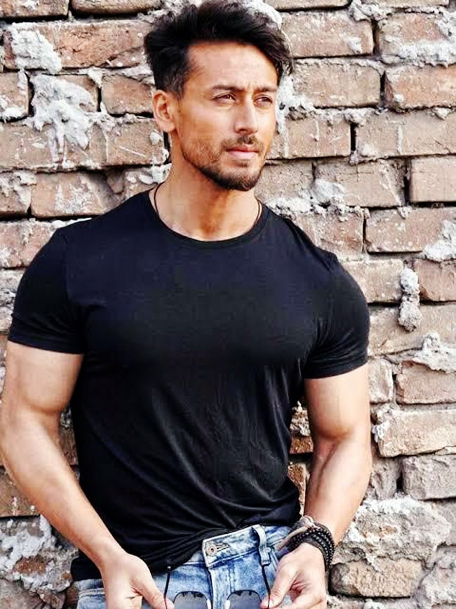 Tiger Shroff Makes a New Record, Becomes The Only Bollywood Actor With Maximum Number of Franchises