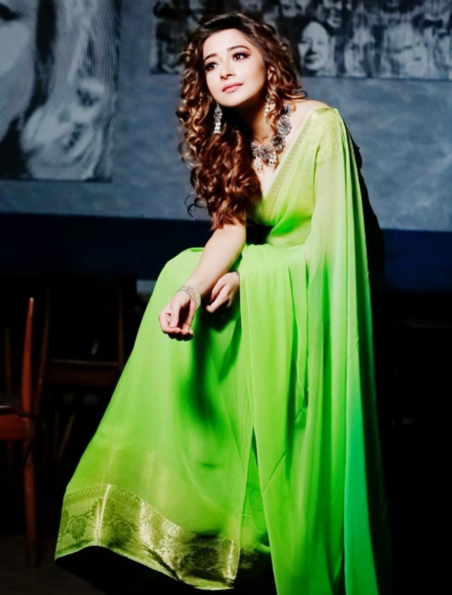 Tina Datta flaunts her sexy curves