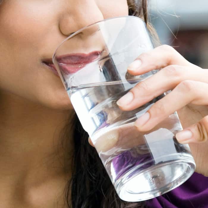 To hydrate the scalp