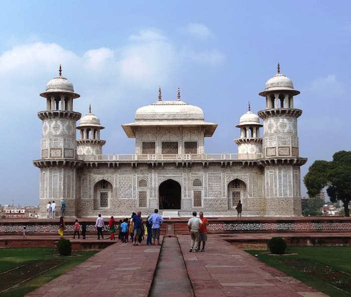Tomb of Itimad Ud Daulah  Agra