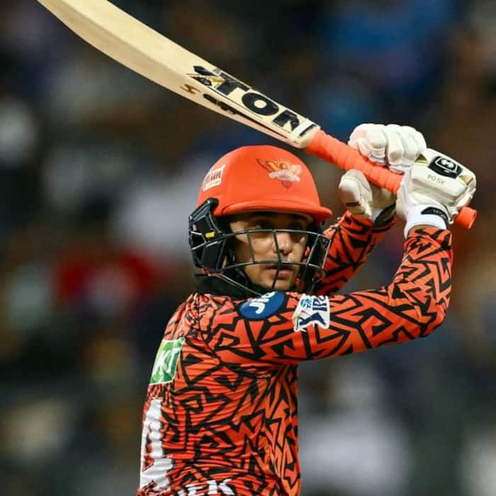 Top 10 batters to hit the most sixes in IPL 2026 before match number 51