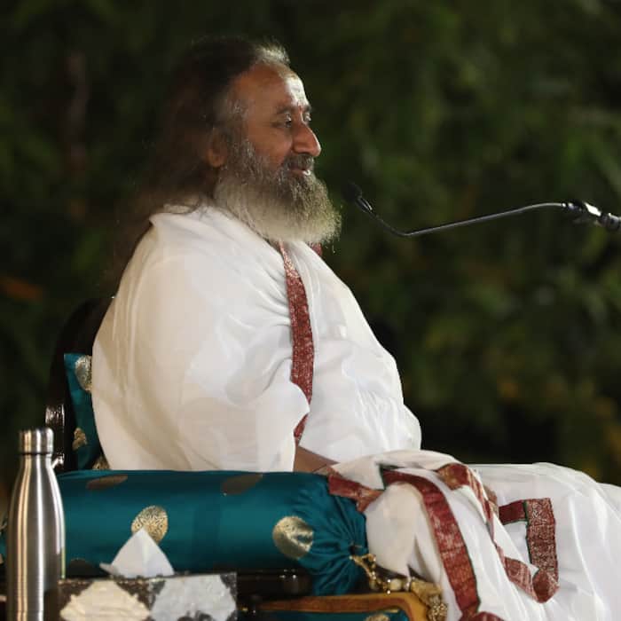 Top Quotes of Gurudev Sri Sri Ravi Shankar on  Silence