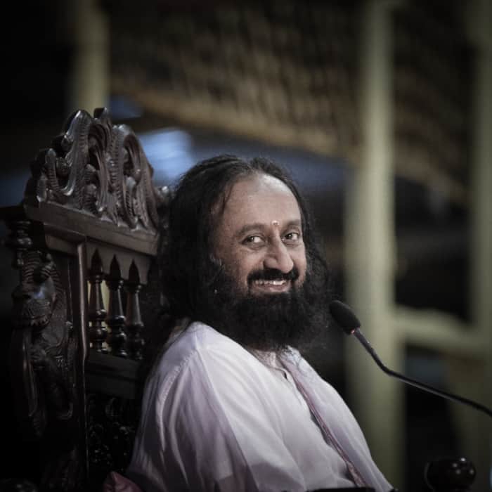 Top Quotes of Gurudev Sri Sri Ravi Shankar on  Silence