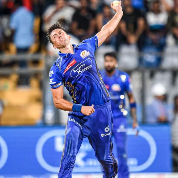 Trent Boult was retained for 12 5 crore by Mumbai Indians