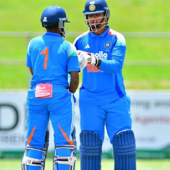 U 19 Indian team posted a total of 350 8