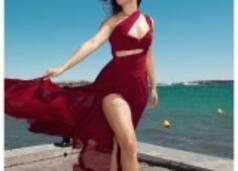 Meet Avneet Kaur, who made headlines after Virat Kohli's accidental 'like', she works as…, Shubman Gill is rumoured to be…