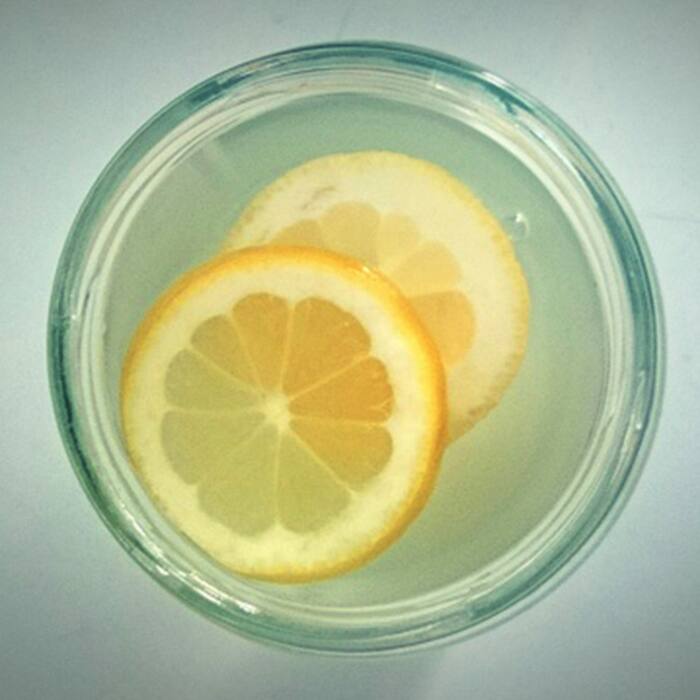 Tricks to lighten your lips naturally