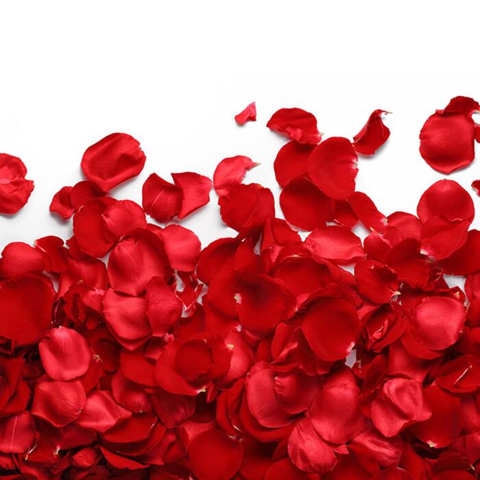 Use rose petals