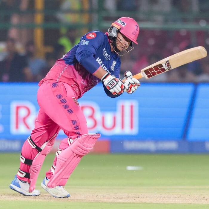 Vaibhav Sooryavanshi became fastest batter to complete 400 runs in a season in IPL