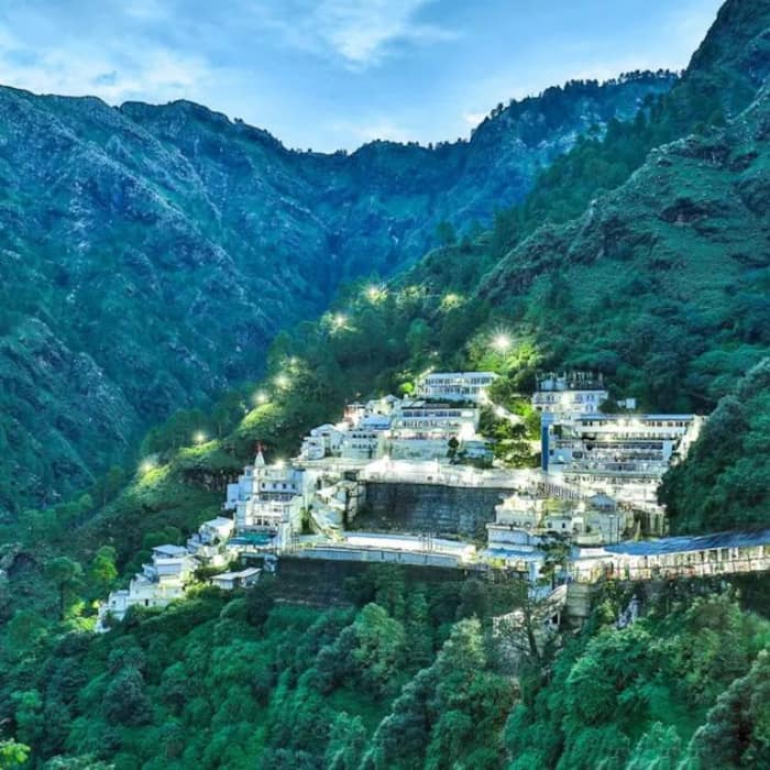 Vaishno Devi Temple is Overflowing With Gold Donations