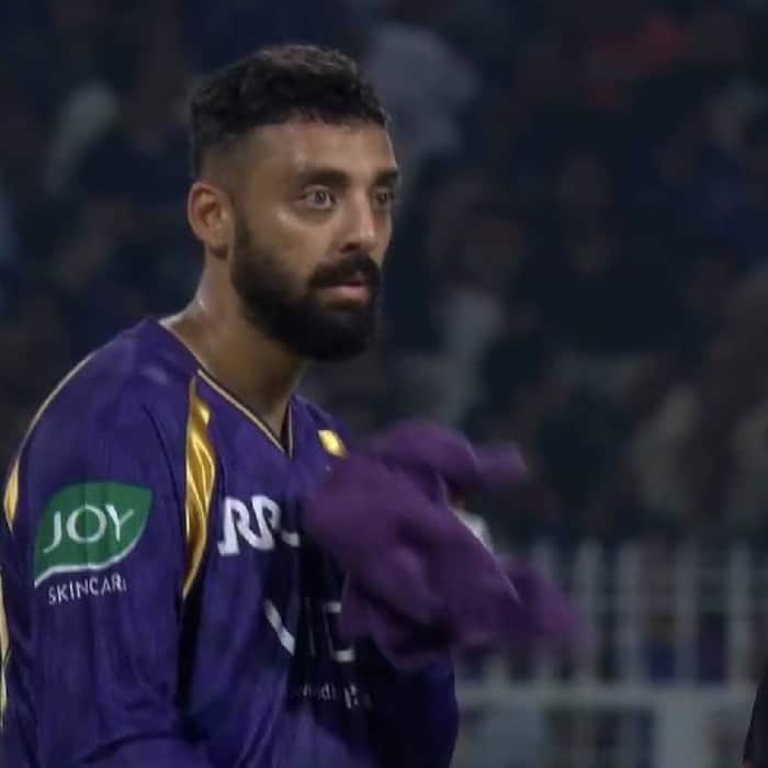 Varun Chakravarthy IPL stats