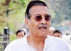 Apart From Rishi Kapoor And Irrfan Khan, These Popular Bollywood Stars Also Lost Their Lives Owing to Deadly Diseases