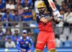 Not Rohit Sharma or Dhoni, THESE star cricketers have most expensive bats, their names are..., bats are worth Rs...