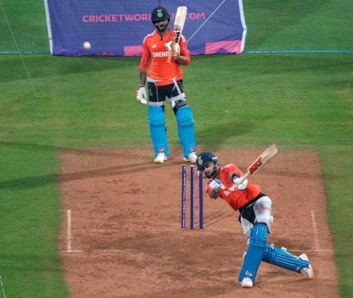 ind-vs-nz-odi-world-cup-2023-virat-kohli-rohit-sharma-sweat-out-in