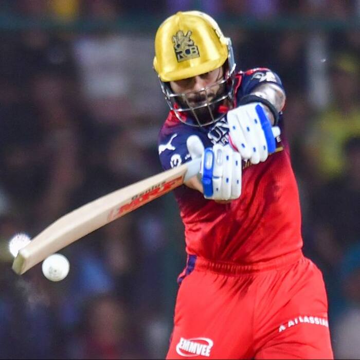 Virat Kohli became 1st ever batter to score 9000 runs in IPL
