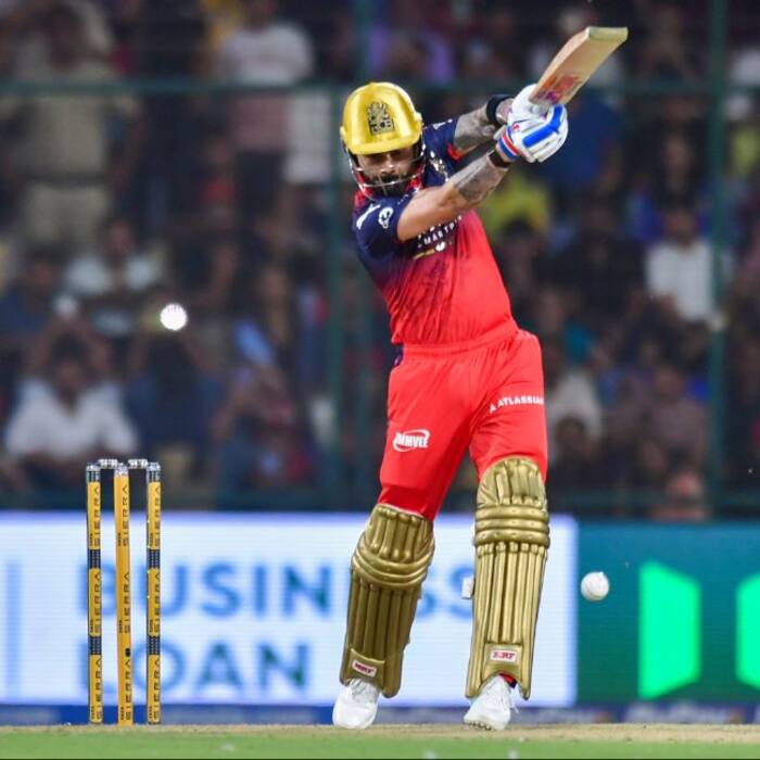Virat Kohli needs 6 sixes to surpass Rohit Shama