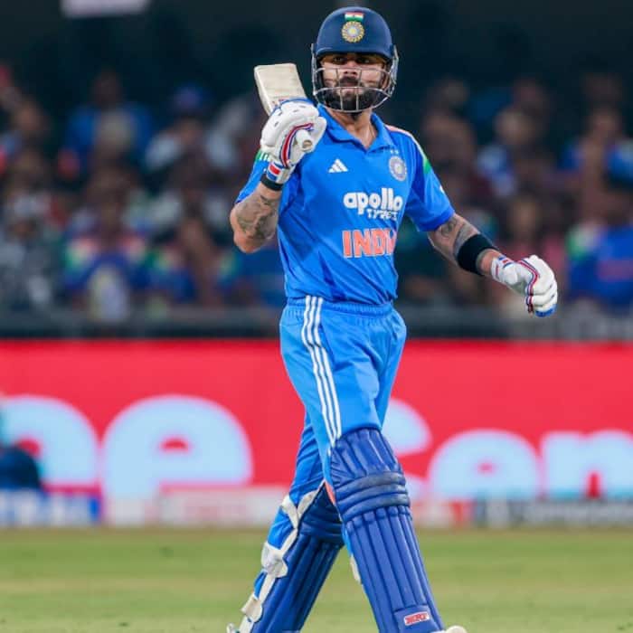 Virat Kohli scored 72 off 44 balls in T20 World Cup 2014 semifinal