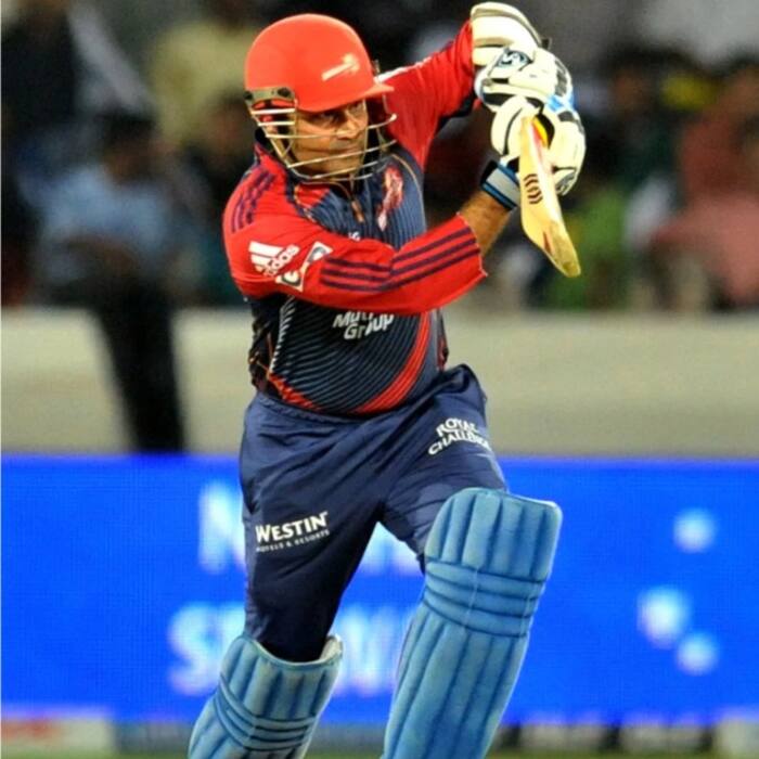 Virender Sehwag     604 Balls