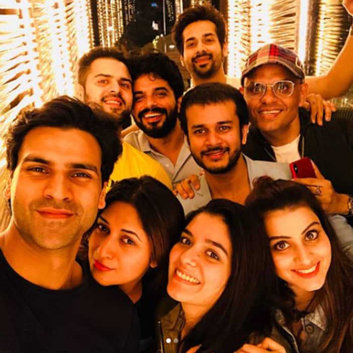 Vive Dahiya   s selfie with Jay Soni at Pooja Soni    s baby shower
