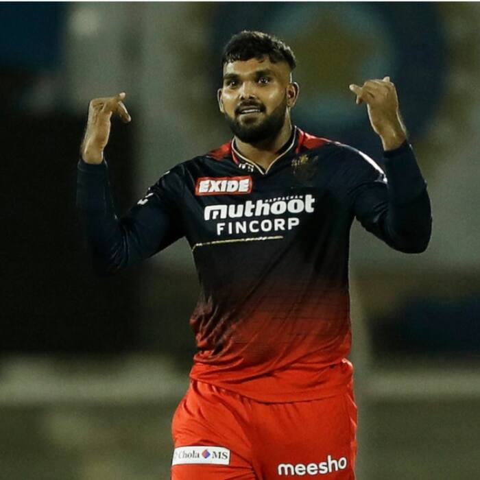 Wanindu Hasaranga   Rajasthan Royals  RR 