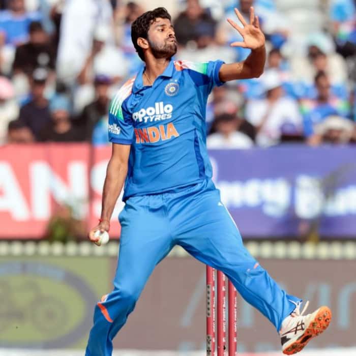Washington Sundar has not joined Team India yet due to side strain