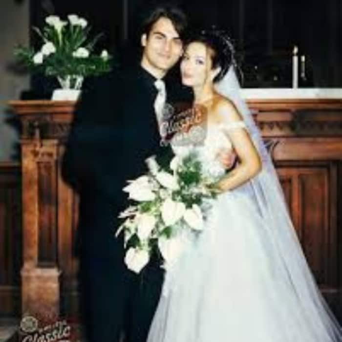 Wedding Bells in 1998