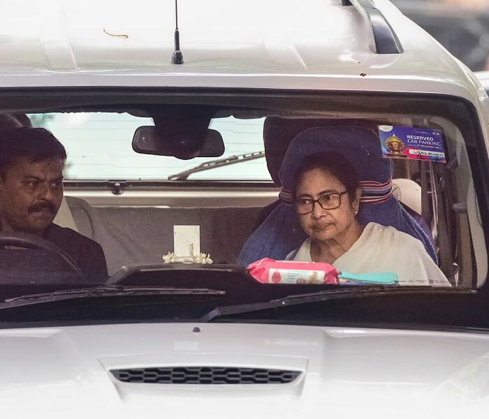 West Bengal Chief Minister Mamata Banerjee arrives at Banga Bhawan, in New Delhi