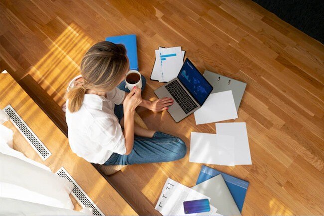 Work From Home Job Scam Woman Loses 10 Lakh After Fake Text Deets Here Work From Home Job Scam Woman Loses 10 Lakh After Fake Text Deets Here