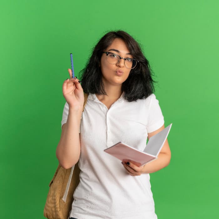 What are the do s and don ts which aspirants must follow before entering the NEET exam centre 