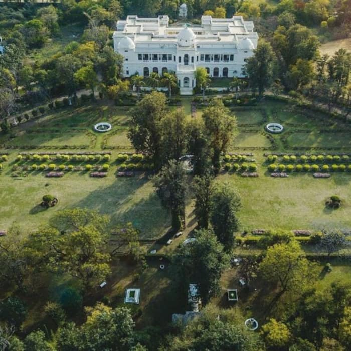What makes Pataudi Palace special 
