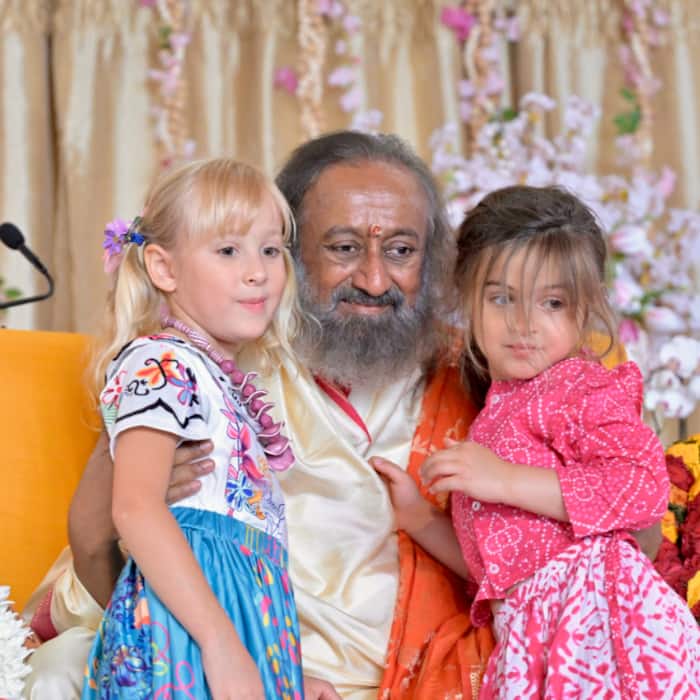 What makes women truly special    Gurudev Sri Sri Ravi Shankar explains
