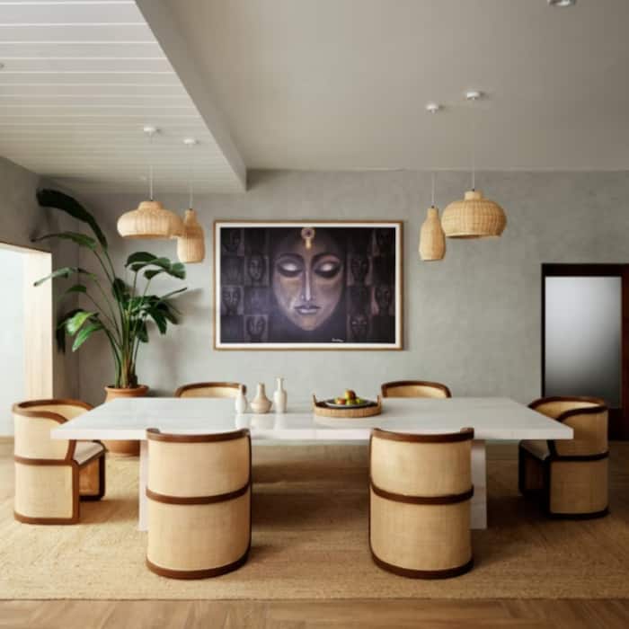 When did Sridevi buy the  beach house?