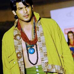 Remembering Sidharth Shukla on His First Death Anniversary With His Rare Pics From Modelling Days