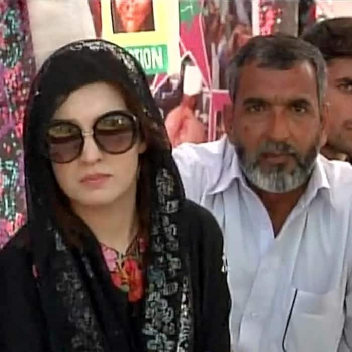 Wife of Yasin Malik on hunger strike in Islamabad