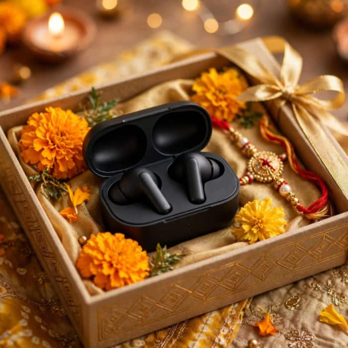 Wireless Earbuds – Perfect for music lovers