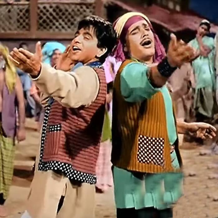 Ye Desh Hai Veer Jawano Ka from Naya Daur movie