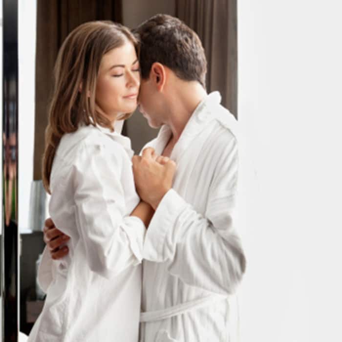 Want to enjoy standing sex position? Keep these tips in mind!